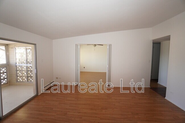 Building Photo - 9380 Center Ave