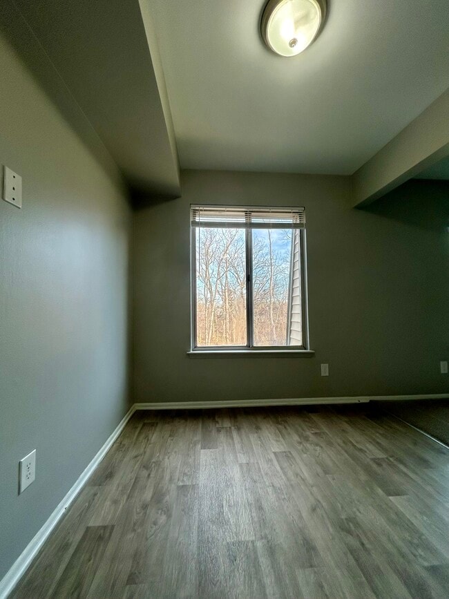 Building Photo - 11335 Old Goddard Rd