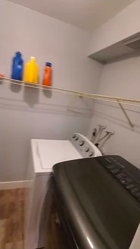 Building Photo - 5055 W Hacienda Ave