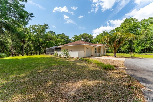 Building Photo - 10726 N Citrus Ave