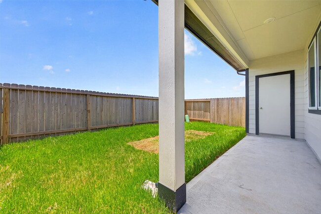 Building Photo - 1738 Revolution Way