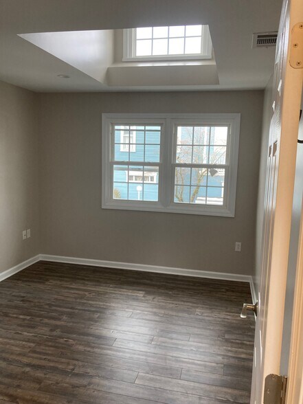 Bedroom # 1 - 1408 3rd Ave