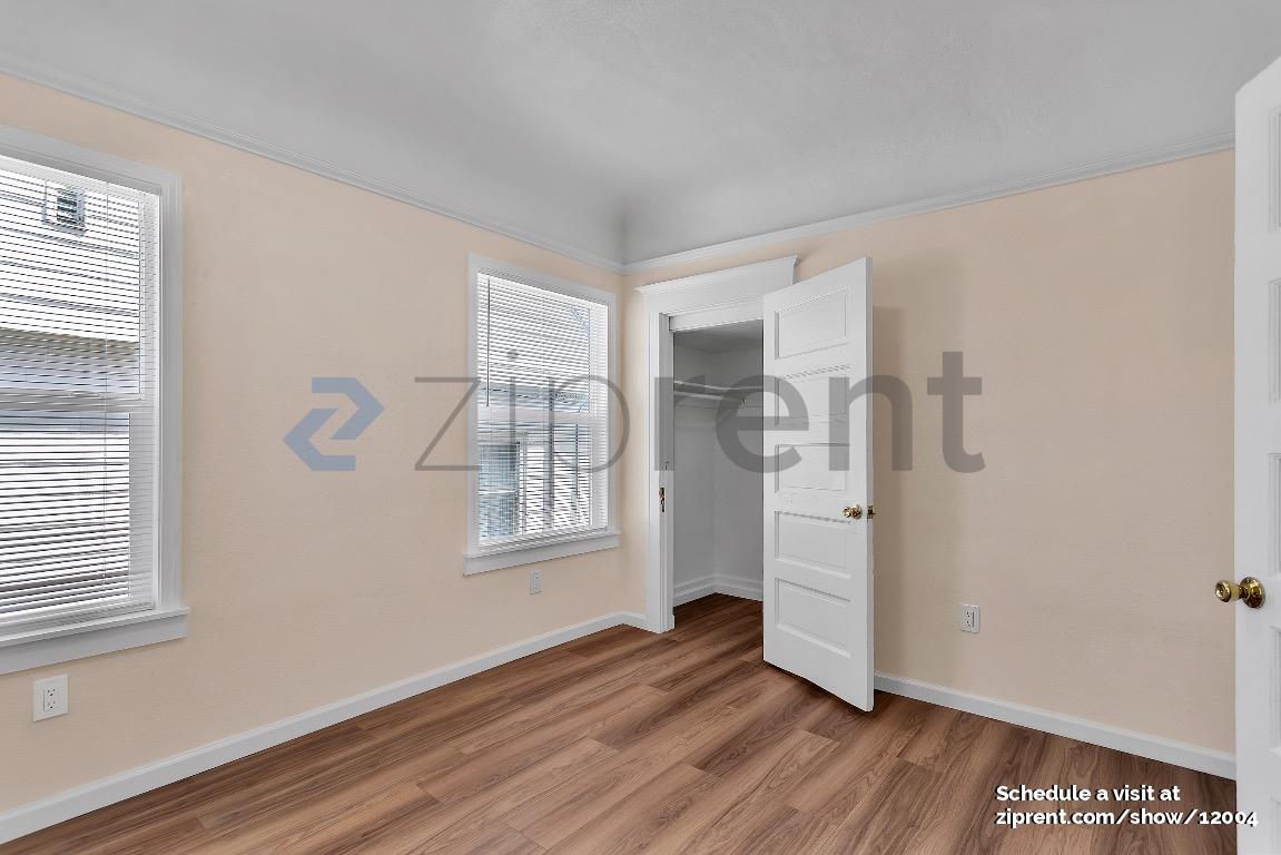 Building Photo - 3321 Adeline St