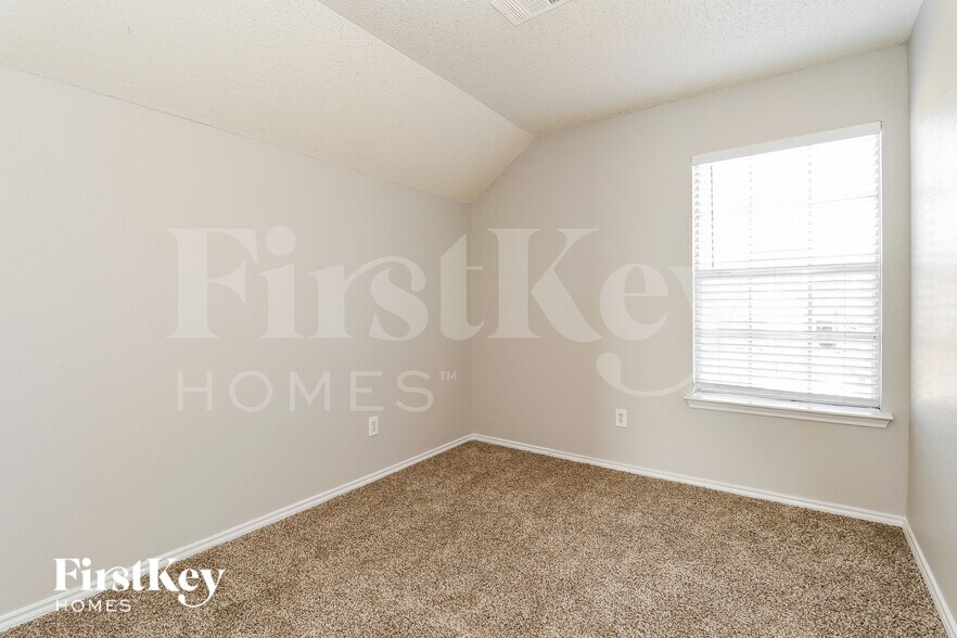 Building Photo - 10248 Budtime Ln