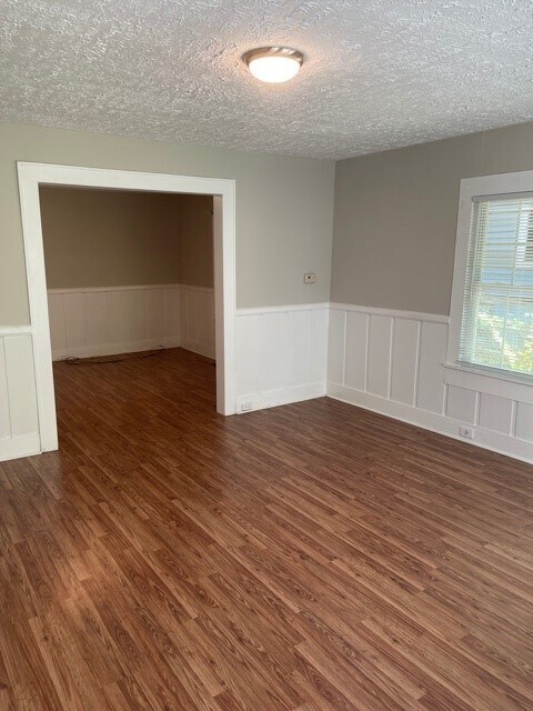 Building Photo - 1036 Ridge Ave