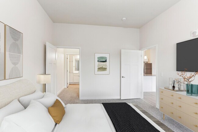 Building Photo - Lake Ridge Apartments