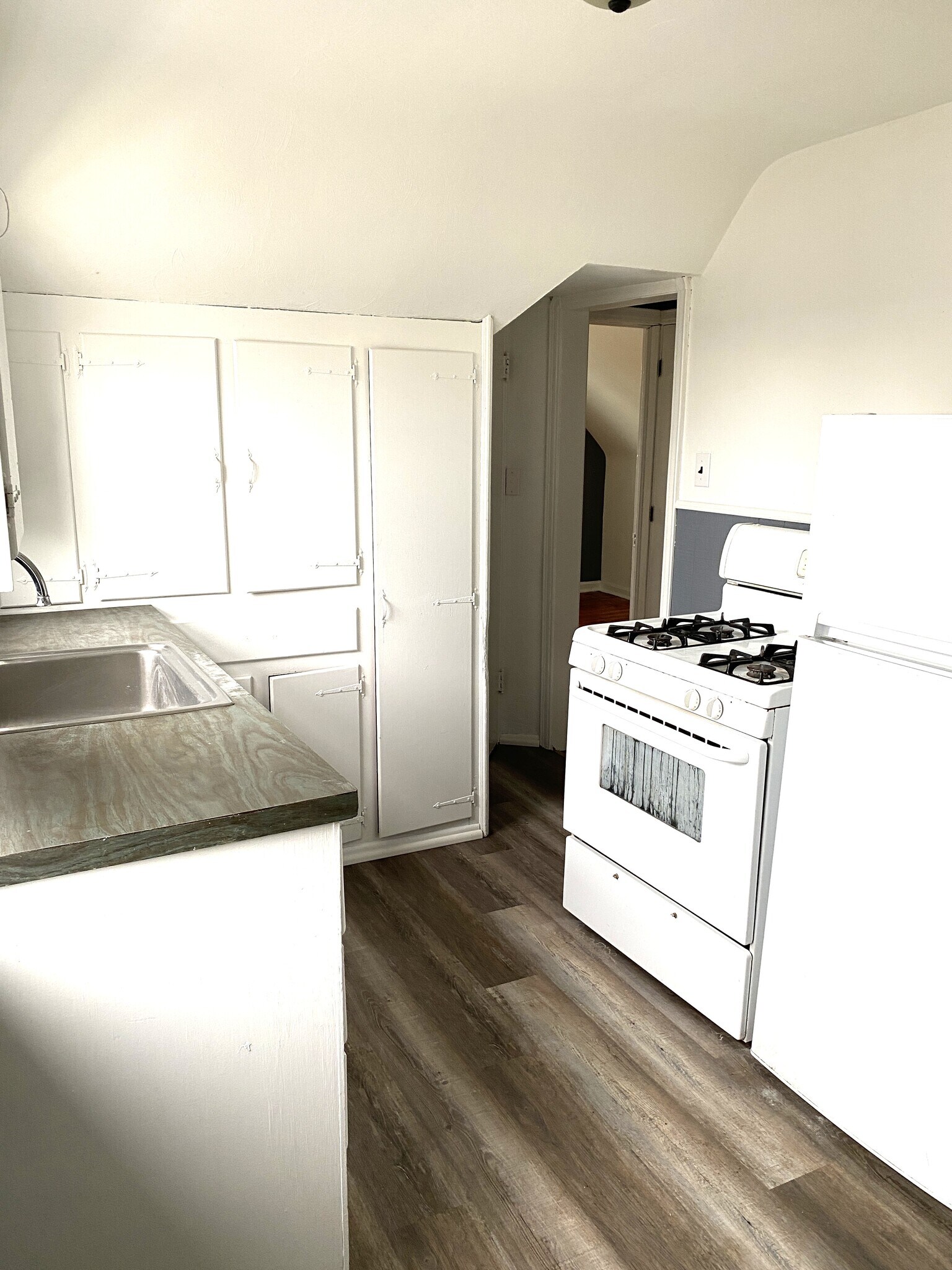 Building Photo - 923 Walnut St