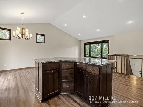 Building Photo - 117 Mill Rd