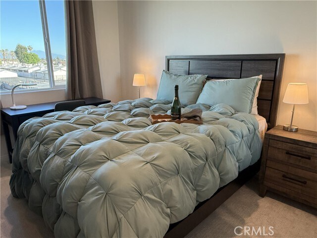 Building Photo - 243 S Sand Palm Dr