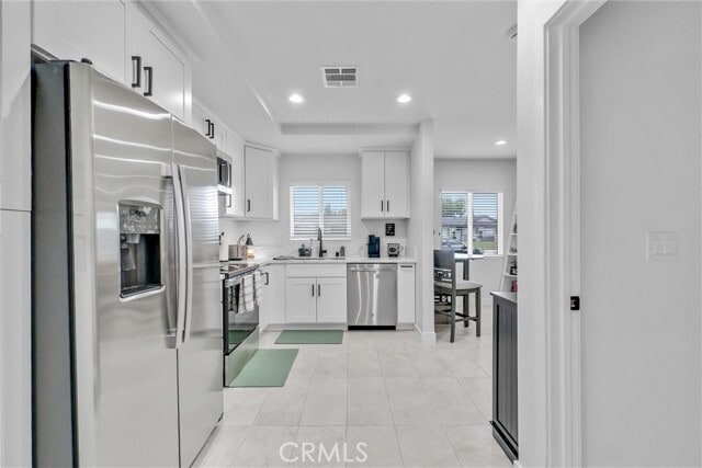 Building Photo - 12363 Loraine Ave