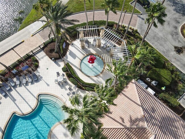 Building Photo - 3623 Weatherfield Dr