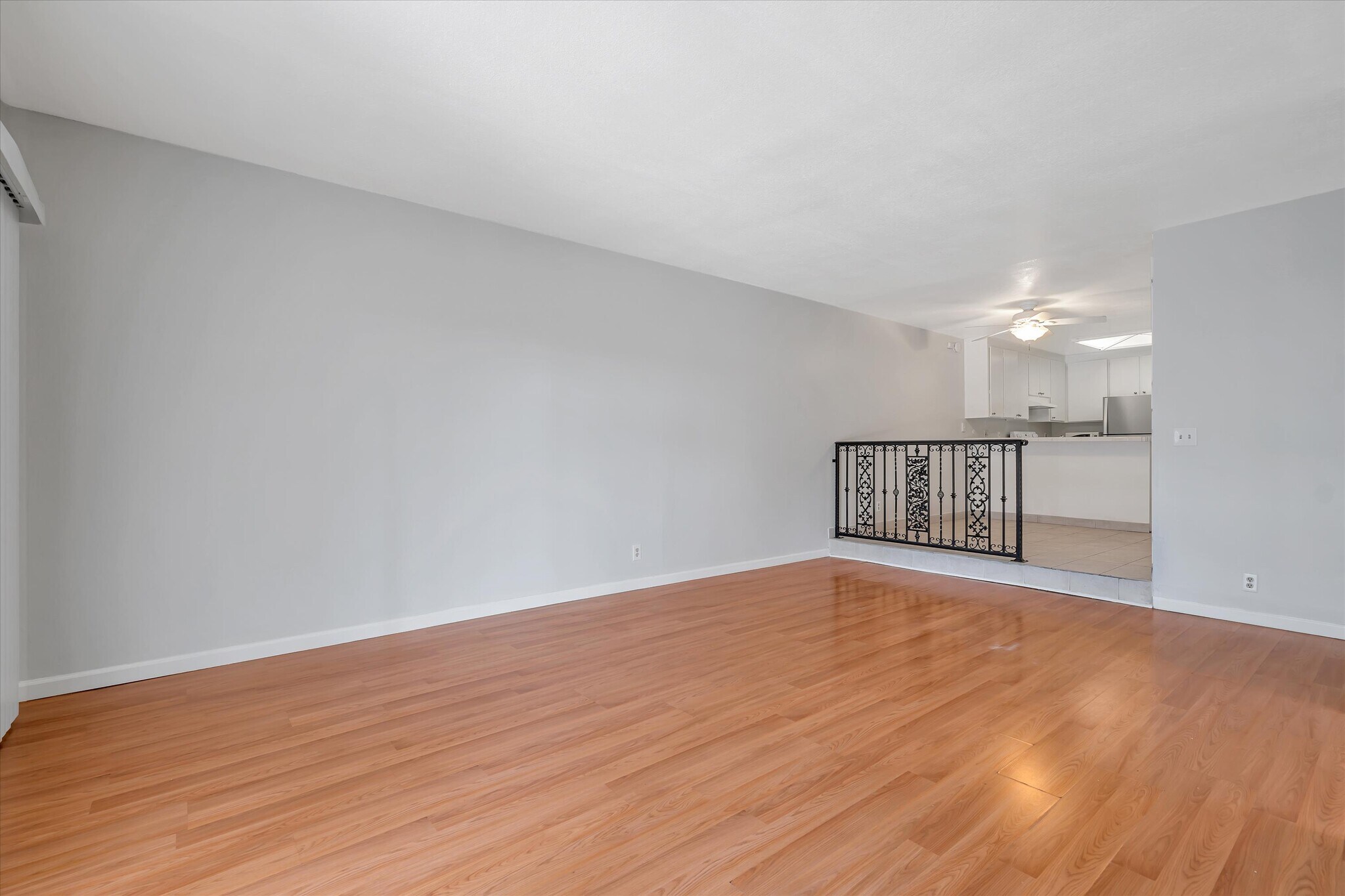 Building Photo - 30079 Vanderbilt St