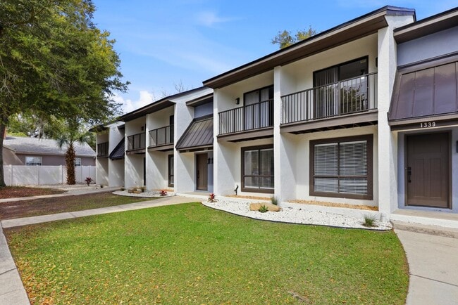 Building Photo - 1331 Cedar St