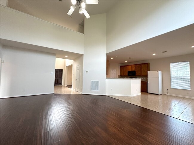 Building Photo - 11115 Lilac Manor Ct