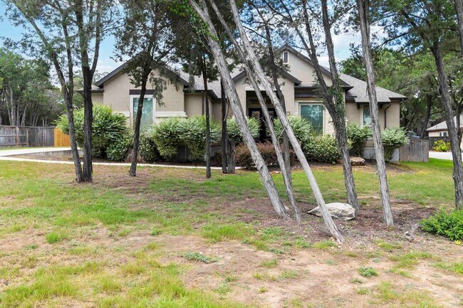 Building Photo - 944 Wilderness Oaks
