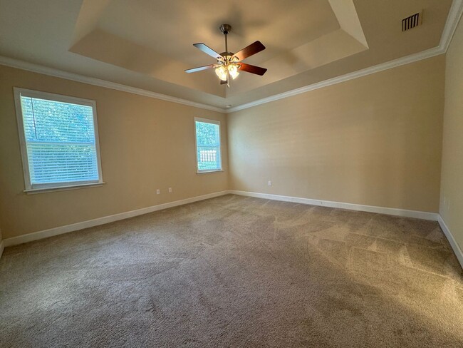 Building Photo - 3 Bed 2 Bath in Fletcher Oaks !