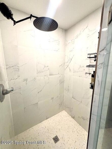 Building Photo - 965 N Singleton Ave