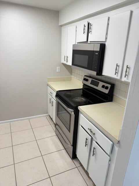 Building Photo - 4105 Corsair Ave