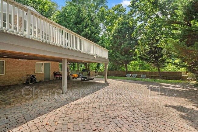 Building Photo - 7713 Arrowood Ct