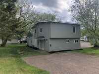 Building Photo - Charming 3-Bedroom Cloquet Home with Spacious Lot, Garage & Prime Location Near Parks and Golf