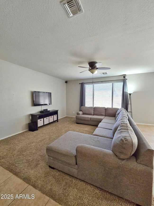 Building Photo - 18014 W Carmen Dr