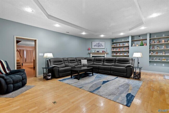 Building Photo - HOME FOR RENT IN PRICEVILLE, AL!