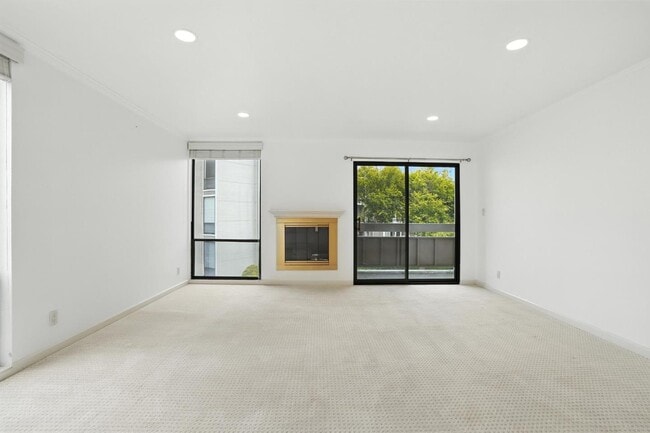 Building Photo - 1171 Compass Ln