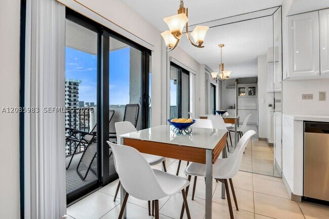 Building Photo - 1201 S Ocean Dr