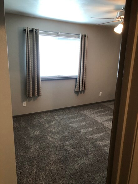 Building Photo - 205 E Dunklin St