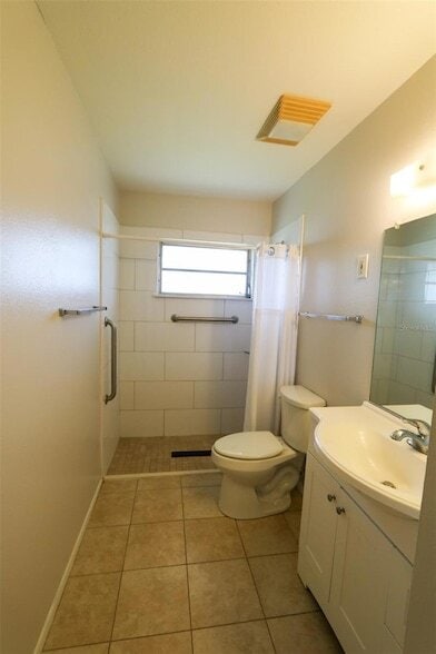 Building Photo - 1204 Harkness Way