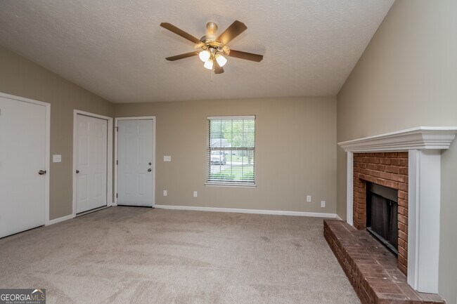 Building Photo - 10284 Briarbay Loop