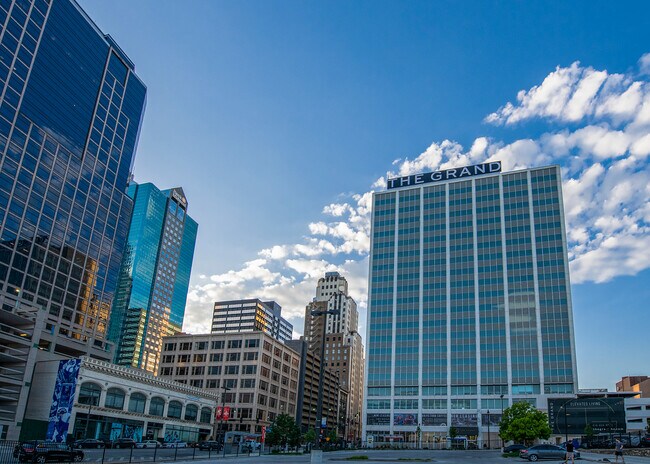 Building Photo - The Grand