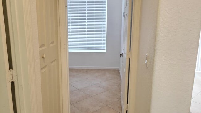 Building Photo - 4088 Lake Tahoe Cir