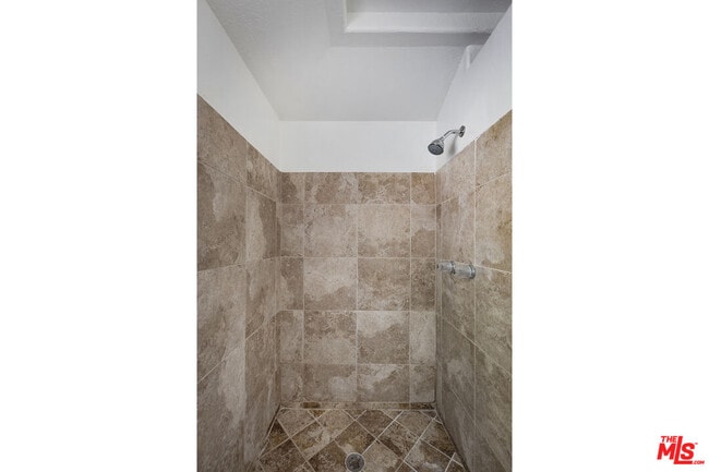 Building Photo - 2723 Ballard St