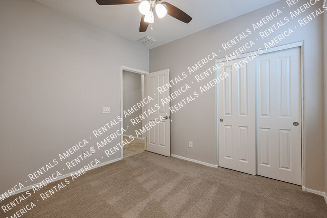 Building Photo - 41587 Anne Ln
