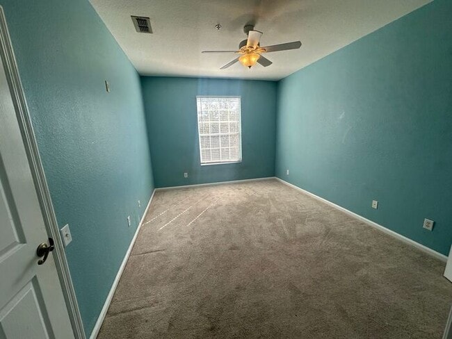 Building Photo - Must-See 3 Bedroom / 2 Bathroom Condo in Brantley Terrace, Altamonte Springs!
