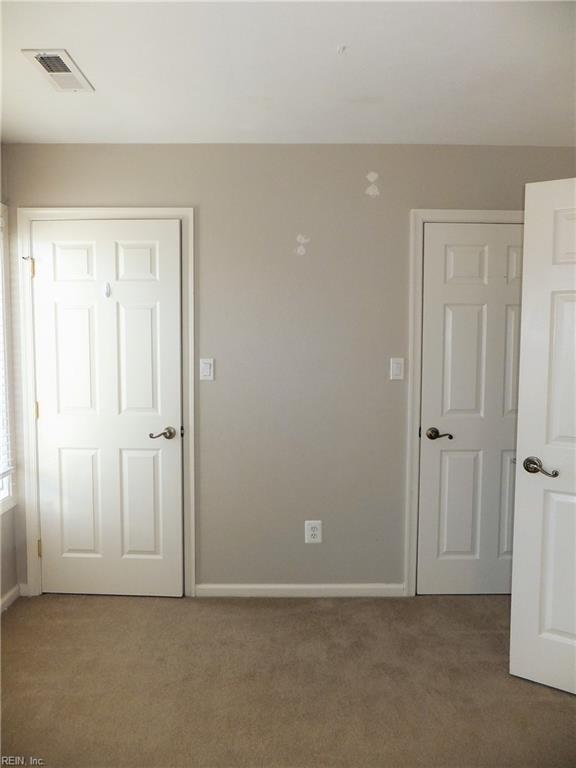 Building Photo - 4420 Clyde St