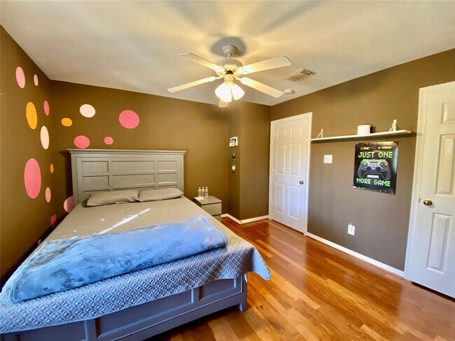 Building Photo - 3151 Pleasant Cove Ct