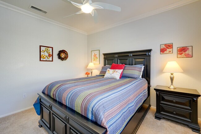 Building Photo - 16431 W Boulder Vista Dr