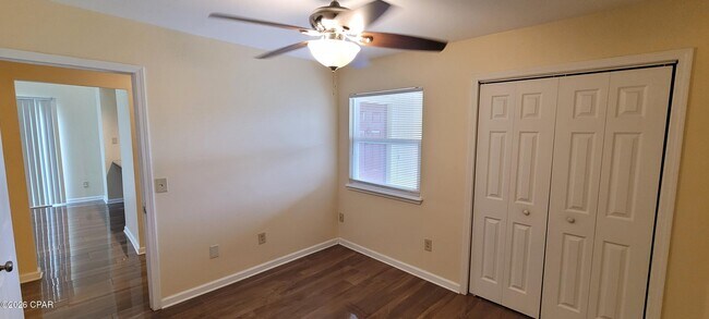 Building Photo - 1319 Calabria Rd