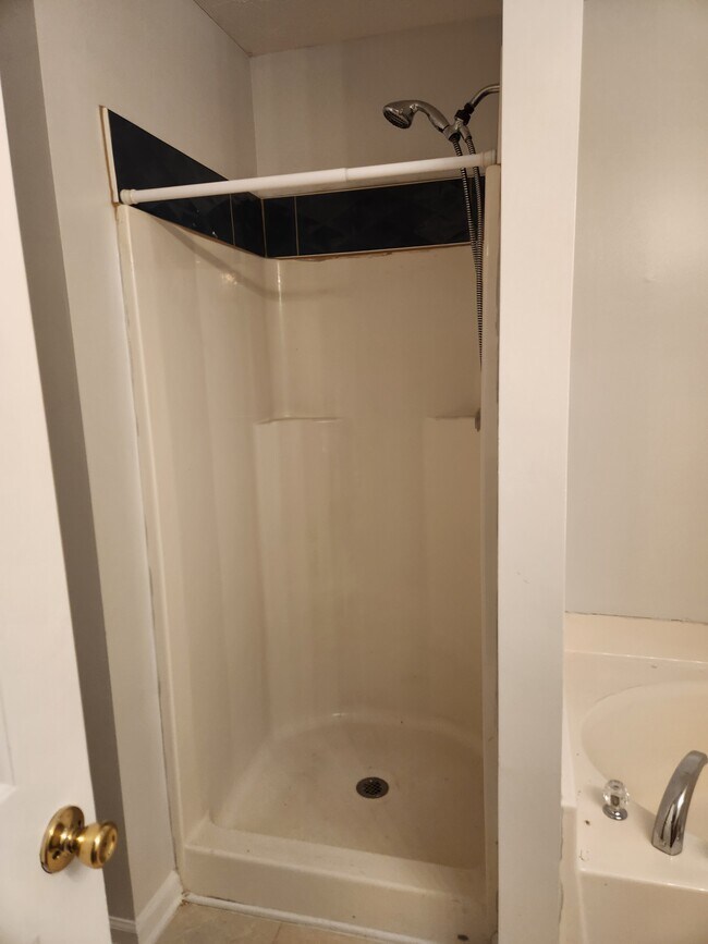 Building Photo - 1545 Eastern Sunrise Ln