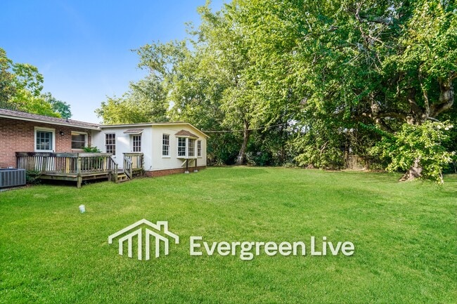 Building Photo - 1602 St Michaels Rd