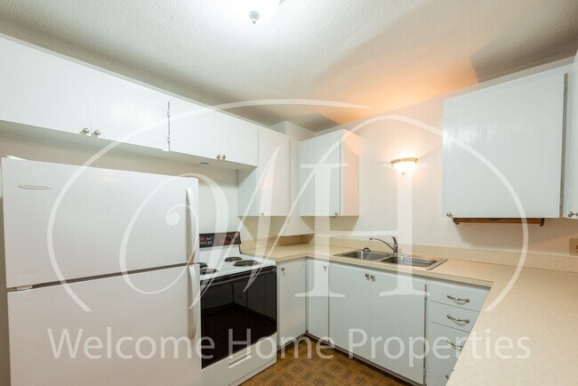 Building Photo - 1323 Walla Walla Ave