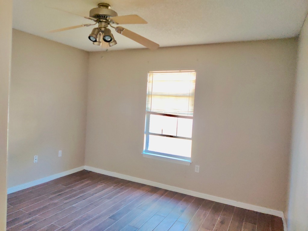 Building Photo - 921 Shenandoah Ave