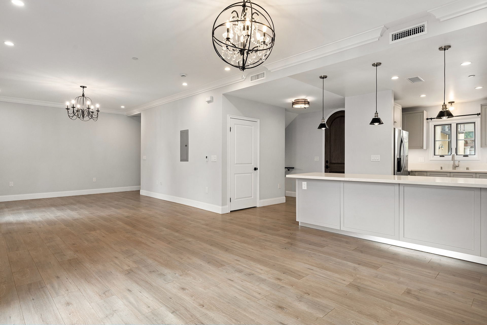 Building Photo - 158 S Sierra Madre Blvd