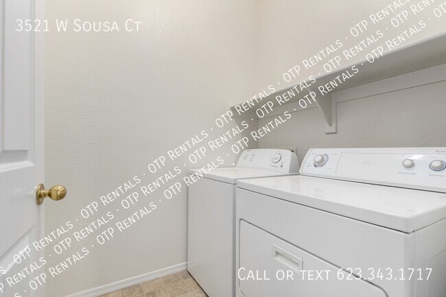 Building Photo - 3521 W Sousa Ct