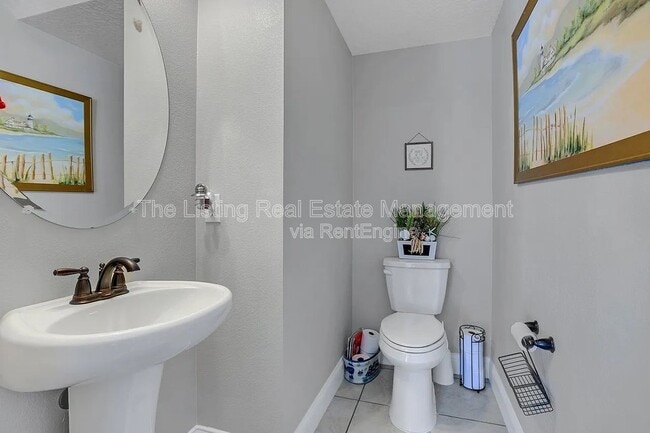 Building Photo - 2808 Gipper Cir