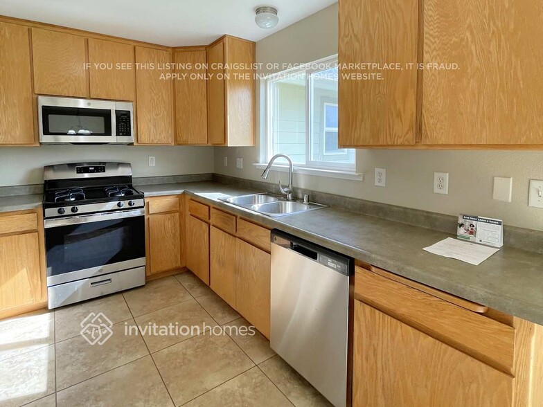 Building Photo - 6349 Wallen Dr