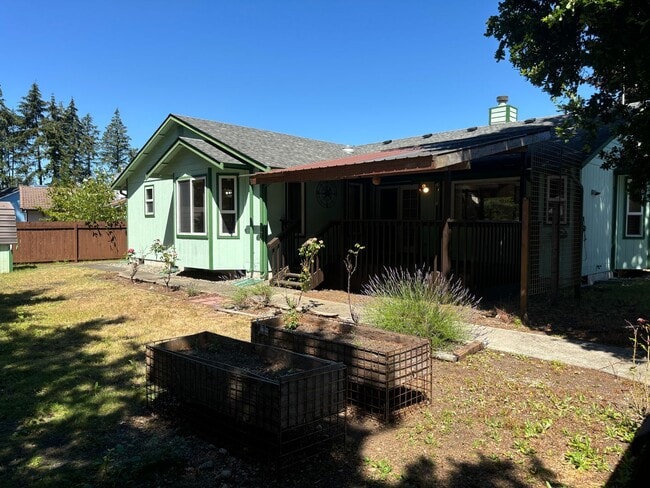 Building Photo - 3233 Jeri Dr NE