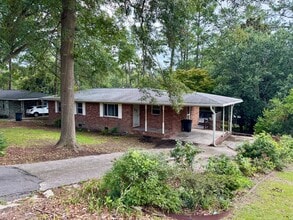 Building Photo - 216 Trimmier Pl